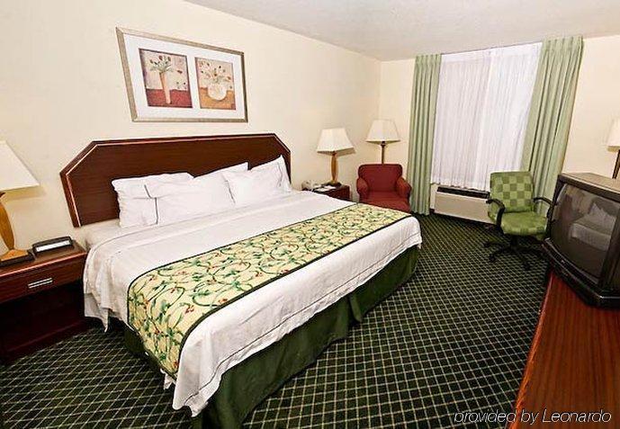 Quality Inn & Suites Keokuk North Pokoj fotografie
